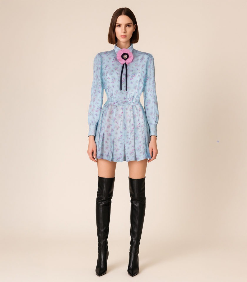 SILK MINI PLEAT DRESS WITH FLOWER BROOCH - Image 2