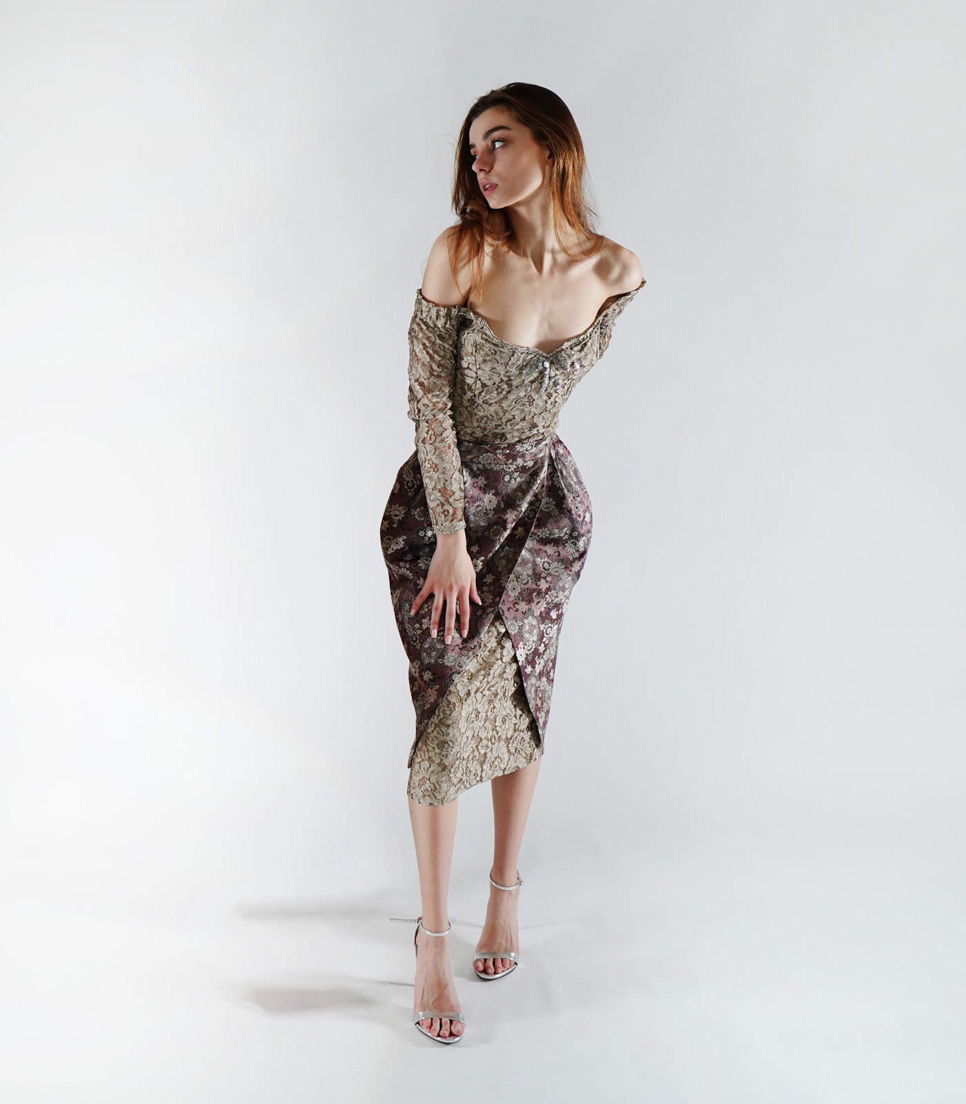 Off-Shoulder Lace Bustier Dress With Embroidery And Embellishments Of Crystals - Image 8