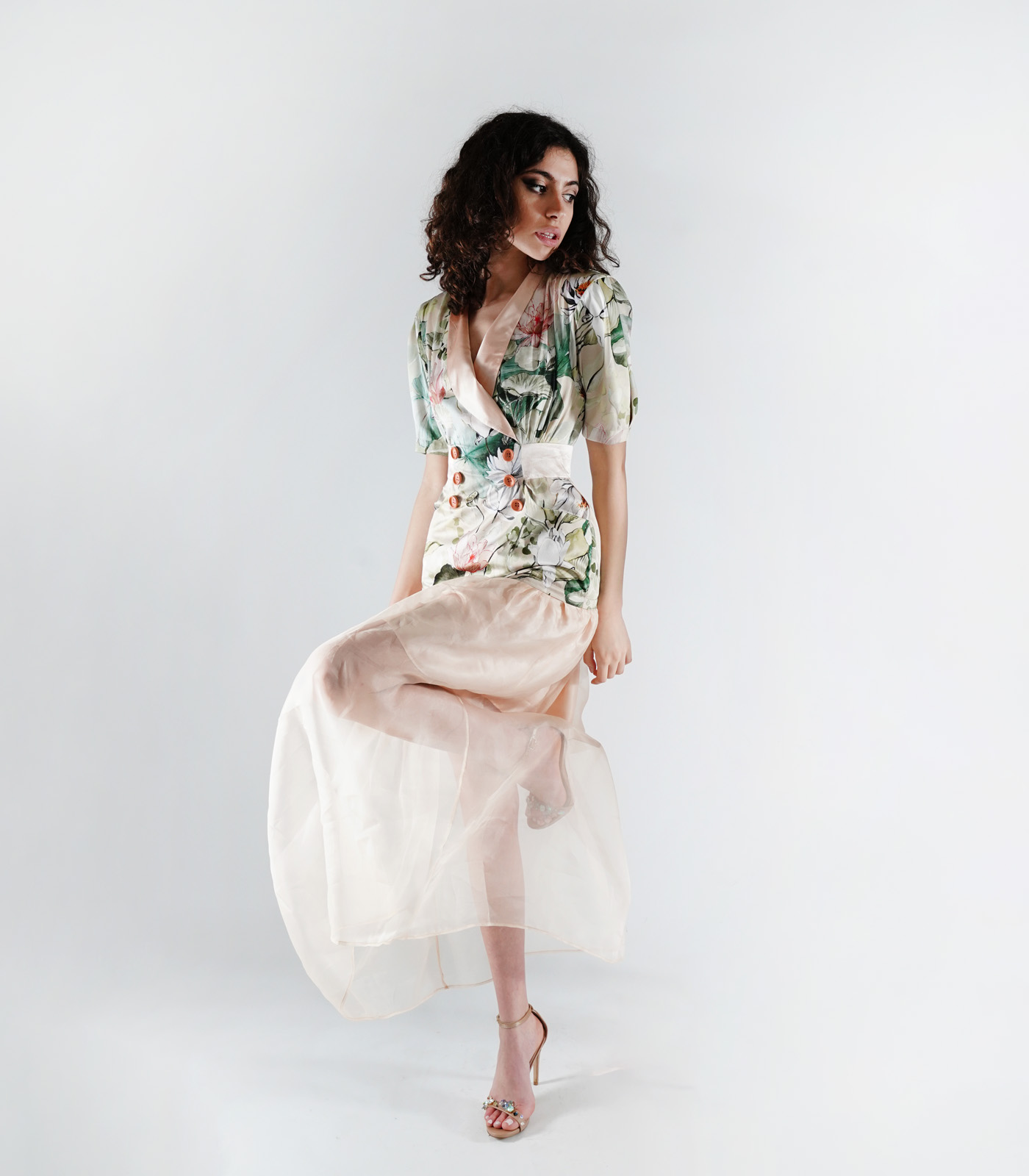 Dual-Fabric Long Silk Dres With Buttons - Image 4
